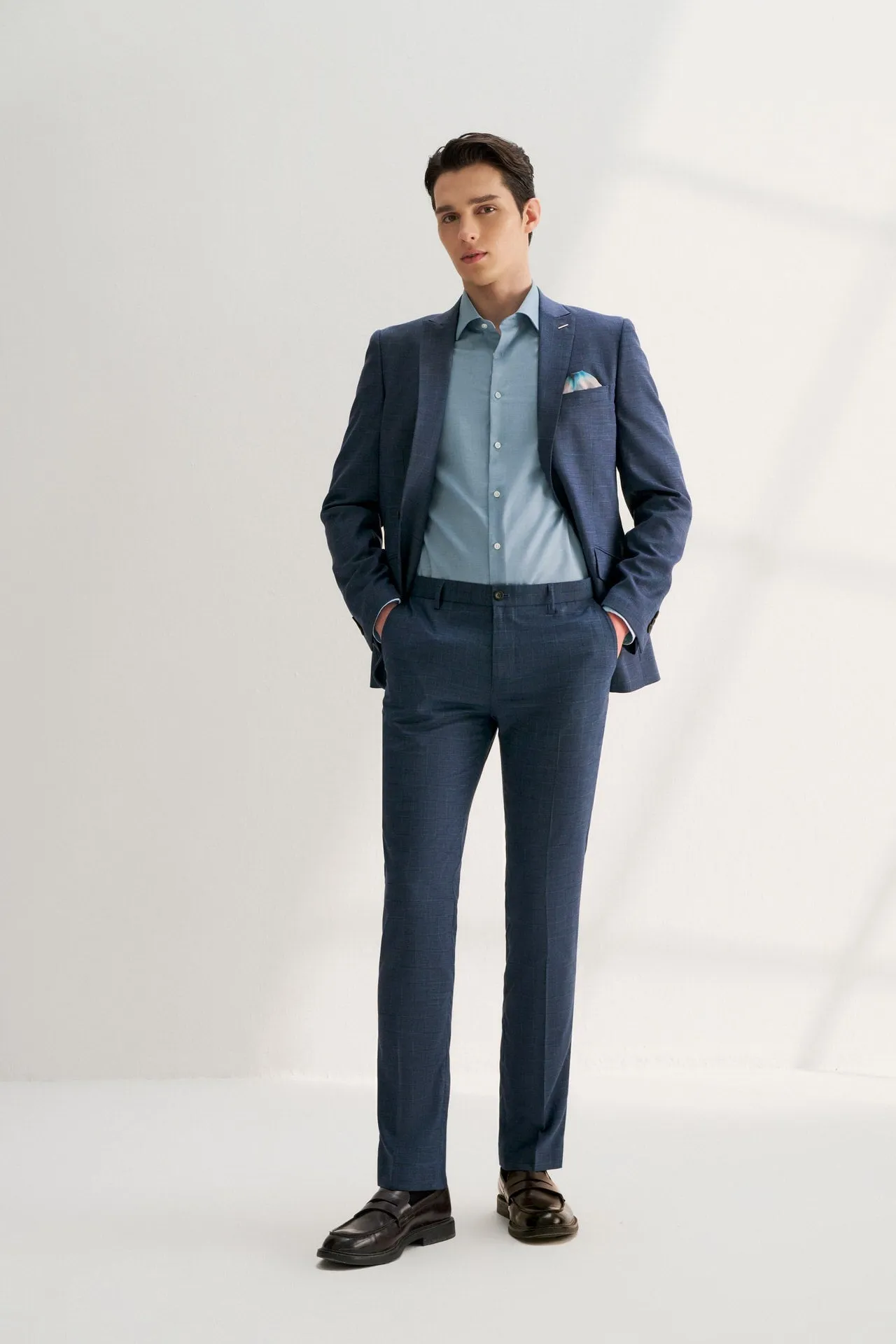 Blended Stretch Prince of Whales Check Suit Pants in Slim Fit