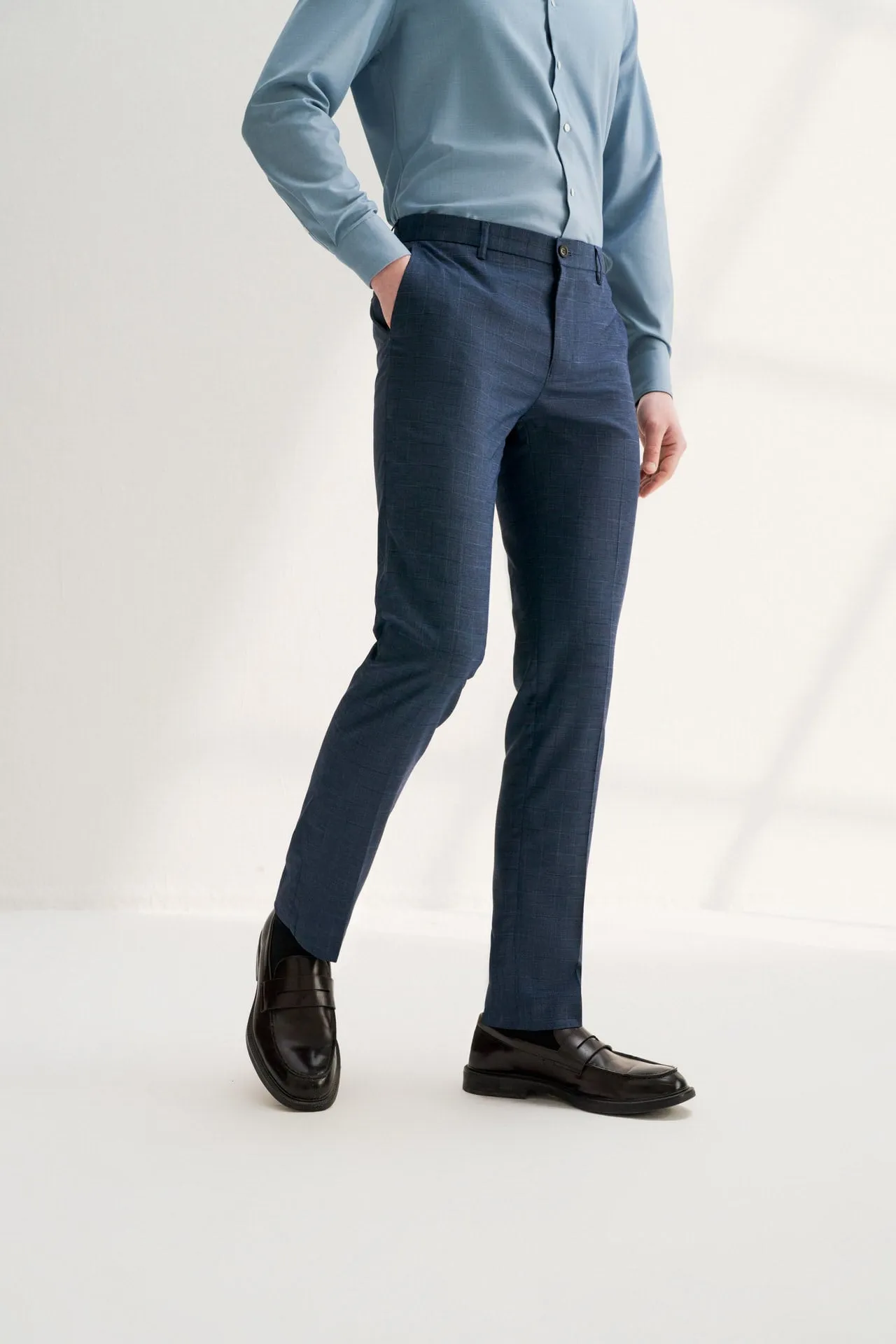 Blended Stretch Prince of Whales Check Suit Pants in Slim Fit