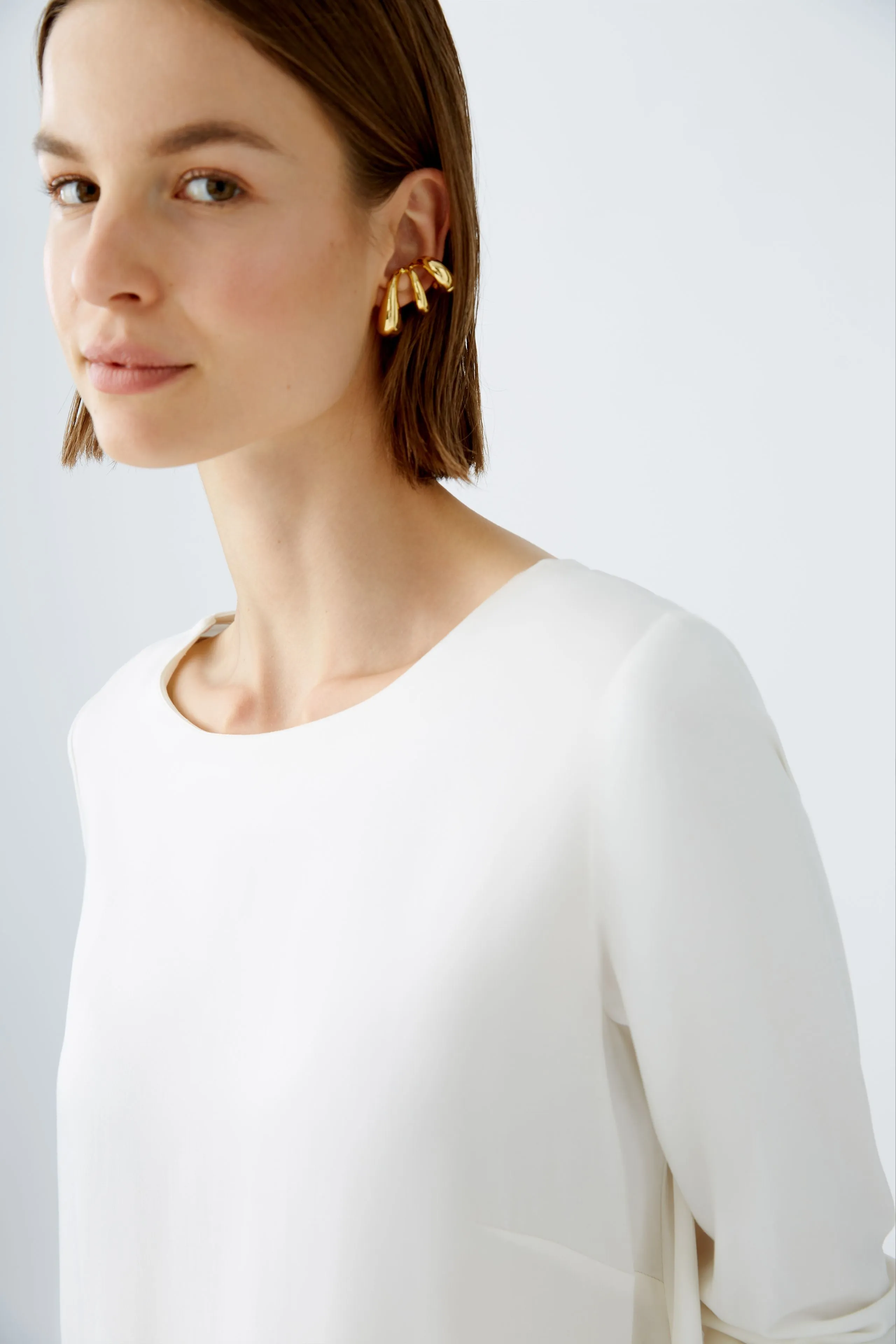 Oui Scoop Neck Blouse With Long Sleeves
